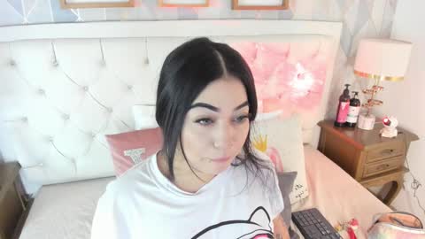 Megan online show from 15, 10, 2025