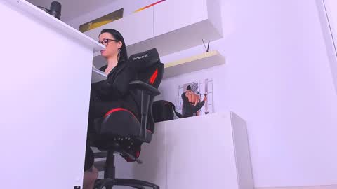 Megan online show from 12, 2, 2025