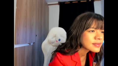 Snapshot of meganthompsonn chatting on 16, 6, 2026 Megan online show from 16, 6, 2026