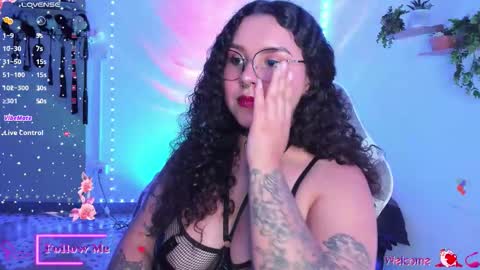   online show from 5, 12, 2025