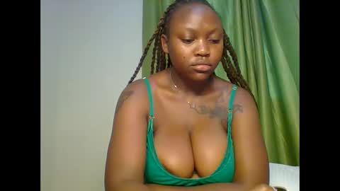 Snapshot of meghan_spice chatting on 13, 9, 2025 meghan_spice online show from 13, 9, 2025
