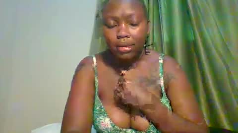 Snapshot of meghan_spice chatting on 11, 10, 2025 meghan_spice online show from 11, 10, 2025