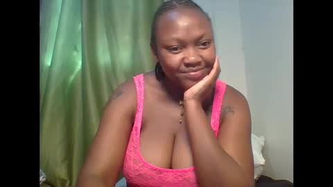 Snapshot of meghan_spice chatting on 12, 10, 2025 meghan_spice online show from 12, 10, 2025