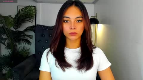 Snapshot of meiluxe chatting on 28, 5, 2026 meiluxe online show from 28, 5, 2026