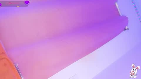 Luisa  online show from 5, 1, 2025