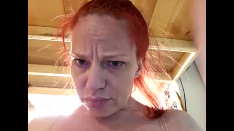 Snapshot of mejimbo chatting on 9, 12, 2024 mejimbo online show from 9, 12, 2024