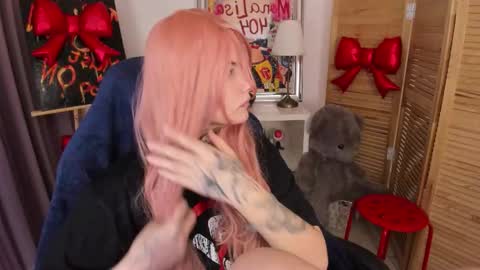 mekurisu online show from 7, 3, 2026