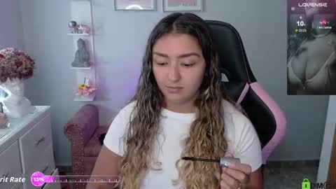 Snapshot of melaany_ chatting on 19, 6, 2026 Melaany online show from 19, 6, 2026