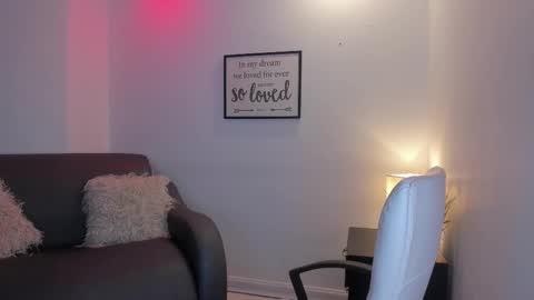 melan_owen online show from 25, 11, 2025