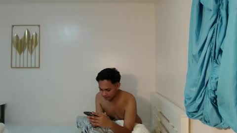 melanatedasiantwink online show from 5, 11, 2025