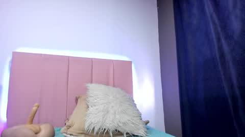 MELANI - online show from 20, 2, 2025