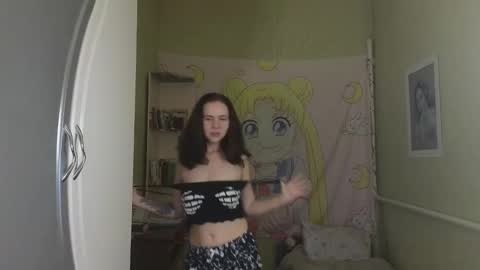 Mila online show from 27, 10, 2025