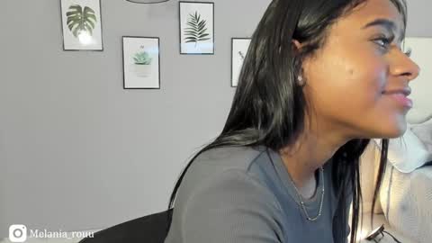 Snapshot of melania_rousse chatting on 30, 1, 2025 melania_rousse online show from 30, 1, 2025