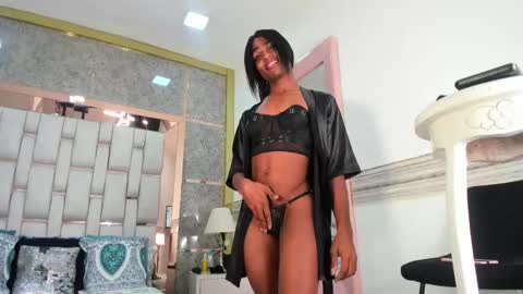 MELANIE online show from 15, 1, 2026