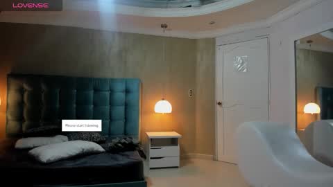        online show from 28, 9, 2025