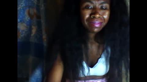 melanih online show from 5, 3, 2025