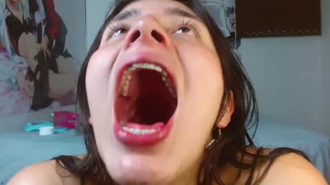 melany303av online show from 8, 1, 2025