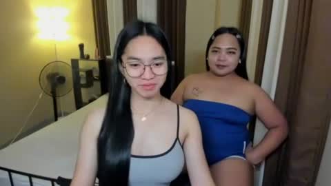 Snapshot of melayfoxx chatting on 11, 3, 2026 melayfoxx online show from 11, 3, 2026