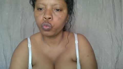 Snapshot of meld2599 chatting on 21, 9, 2025 meld2599 online show from 21, 9, 2025