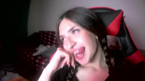 melena_caramel online show from 30, 5, 2026