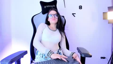 melisa_meow online show from 10, 2, 2026