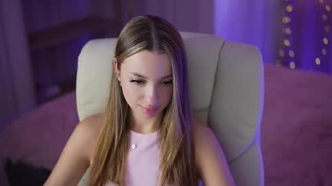 Melisa Ross online show from 21, 9, 2025