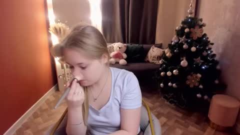 Sophia online show from 19, 12, 2025