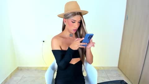 M E L I S S A  online show from 9, 1, 2026