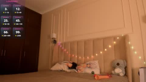 Lisaa online show from 3, 11, 2025