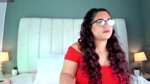 M E L I S S A  online show from 11, 3, 2025