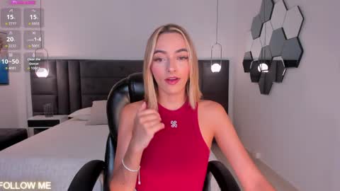 Snapshot of melissamoore_ chatting on 28, 5, 2026 Call me Meli online show from 28, 5, 2026