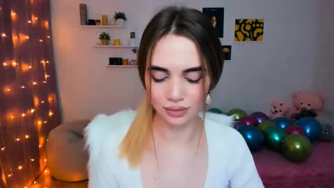 Snapshot of mellifluoustess chatting on 13, 2, 2025 Tessa online show from 13, 2, 2025