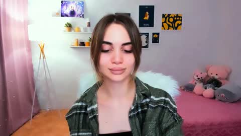 Snapshot of mellifluoustess chatting on 20, 2, 2025 Tessa online show from 20, 2, 2025