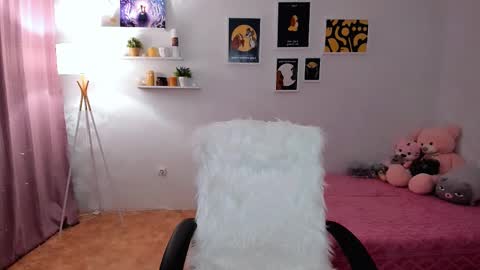 Snapshot of mellifluoustess chatting on 27, 2, 2025 Tessa online show from 27, 2, 2025