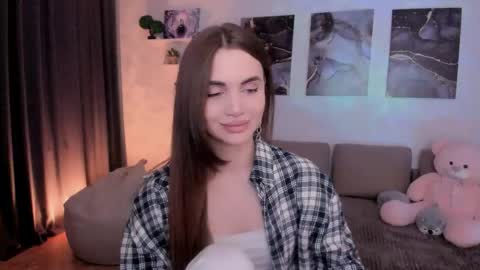 Snapshot of mellifluoustess chatting on 1, 5, 2026 Tessa online show from 1, 5, 2026