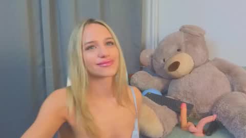  Mellisa online show from 13, 12, 2025