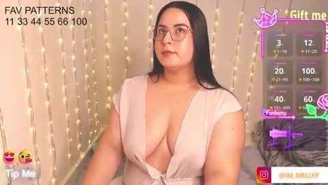 Snapshot of melly_parkerr chatting on 2, 2, 2026 Mellissa OnlyFans online show from 2, 2, 2026