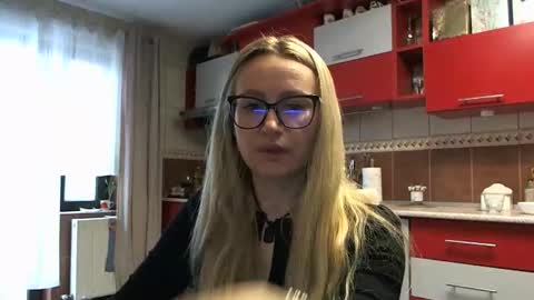 Snapshot of melly_rosey chatting on 26, 2, 2026 Melly online show from 26, 2, 2026