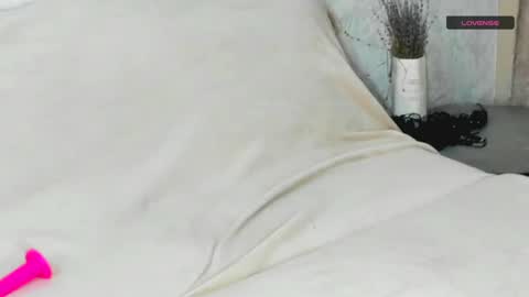 Snapshot of melmooon chatting on 19, 12, 2024 MelMooon online show from 19, 12, 2024