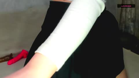 Snapshot of melmooon chatting on 21, 12, 2024 MelMooon online show from 21, 12, 2024