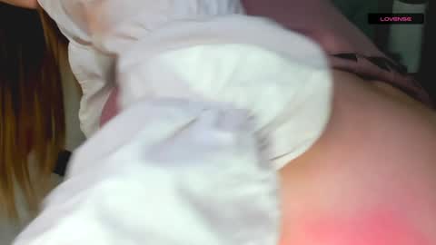 Snapshot of melmooon chatting on 30, 12, 2024 MelMooon online show from 30, 12, 2024