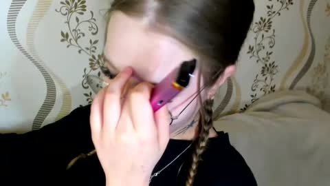 Snapshot of melmooon chatting on 29, 10, 2025 MelMooon online show from 29, 10, 2025