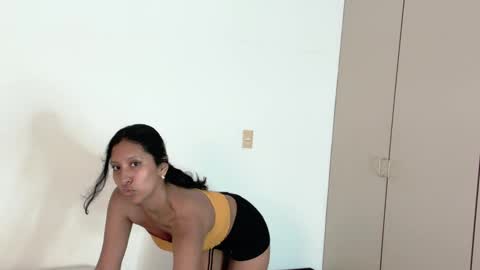 Snapshot of melody24_ chatting on 7, 3, 2025 melody24_ online show from 7, 3, 2025