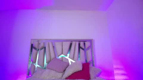 Snapshot of melody__77 chatting on 2, 6, 2026 online show from 2, 6, 2026