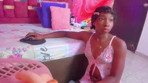 Mixie online show from 3, 12, 2025