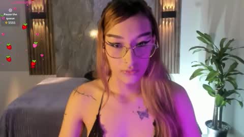 melodylanee online show from 18, 11, 2025