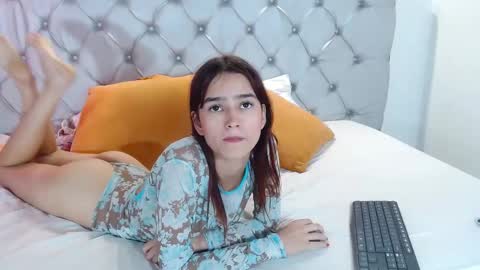 Luisa Castro online show from 13, 2, 2025