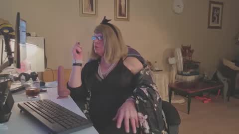 Snapshot of melodyredux_62 chatting on 15, 3, 2026 Melody online show from 15, 3, 2026