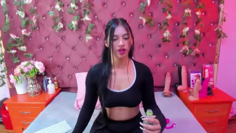 Melodysmithass online show from 22, 10, 2025