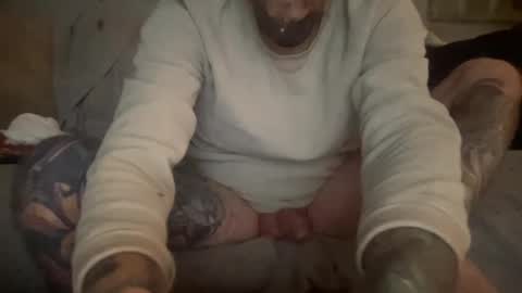 Snapshot of melt13 chatting on 6, 1, 2025 melt13 online show from 6, 1, 2025